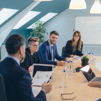 伟德官网手机版器材采购流程